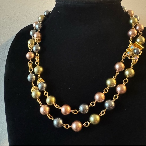 Signed Joan Rivers Vintage Double Pearl Strand + Matching Clip On Earrings - Picture 11 of 17